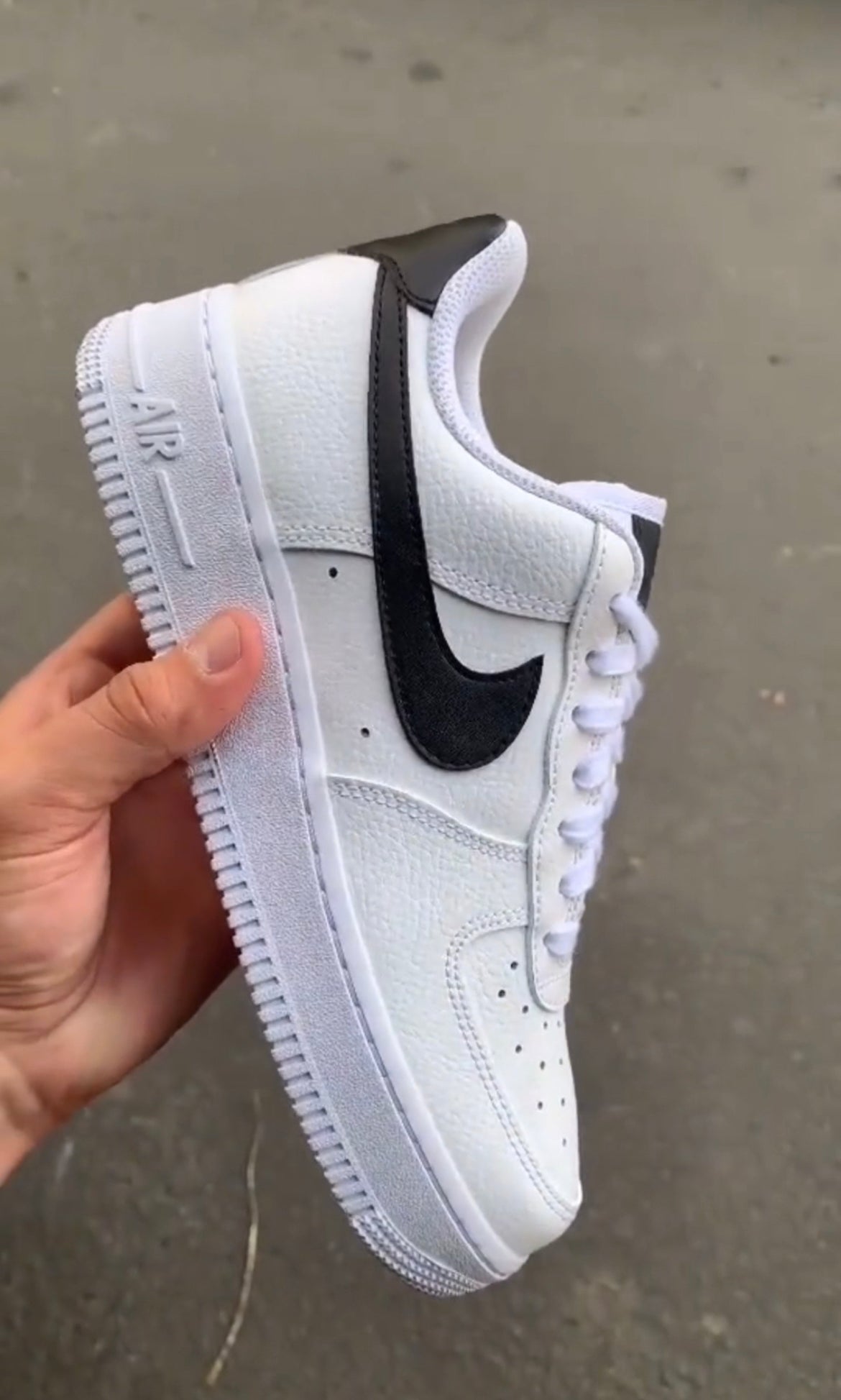 AF1 "White Black"