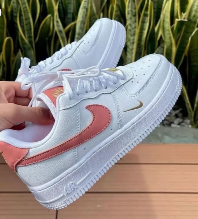 AF1 "Salmon"