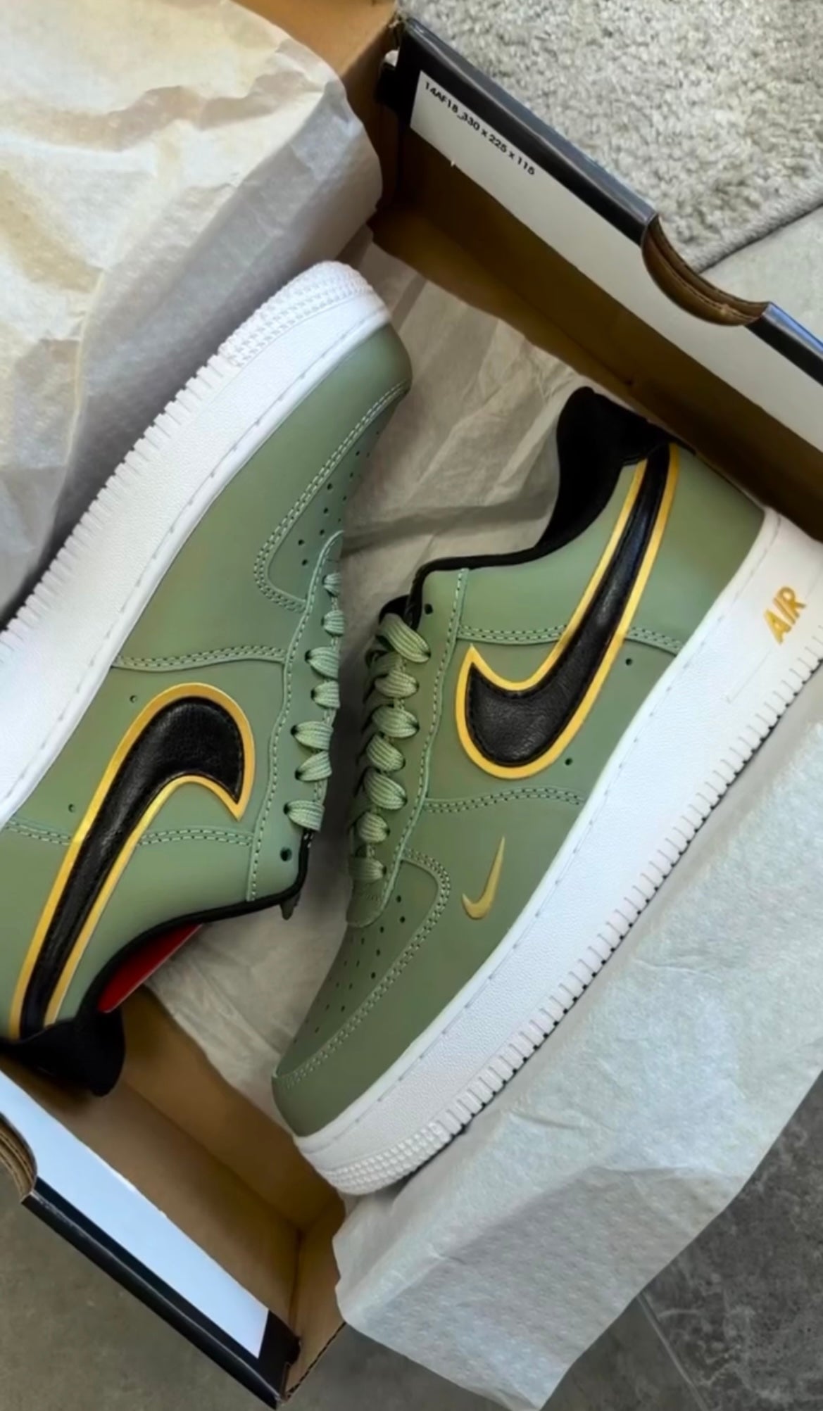 AF1 "Olive Gold"