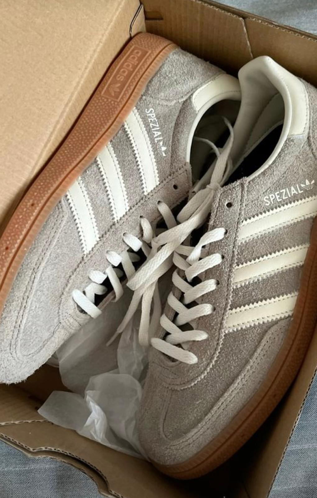 SPEZIAL "Grey"