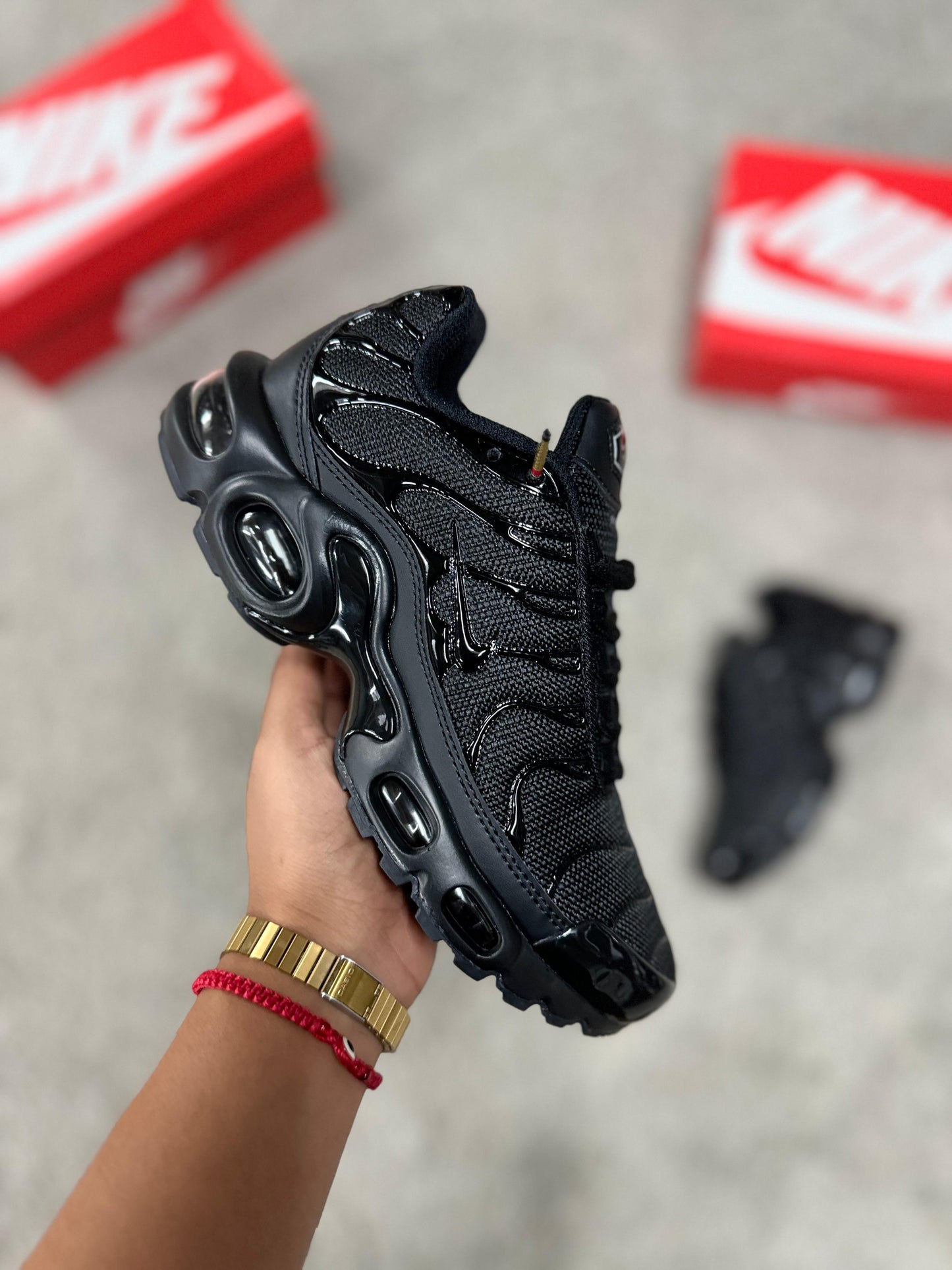 TN "Black"